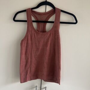 Lululemon Swiftly Tech Racerback Tank Top 2.0 *Race Length EUC